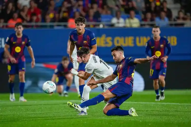 法国乙级联赛：格勒诺布尔 VS 巴黎FC